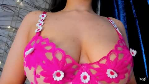 naty online show from June 18, 3:06 pm