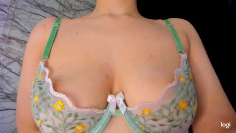 naty online show from July 21, 2:01 am