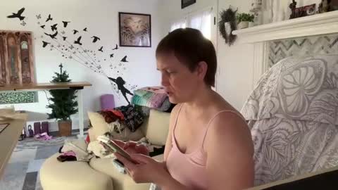 Aurora Willows online show from January 9, 8:24 pm