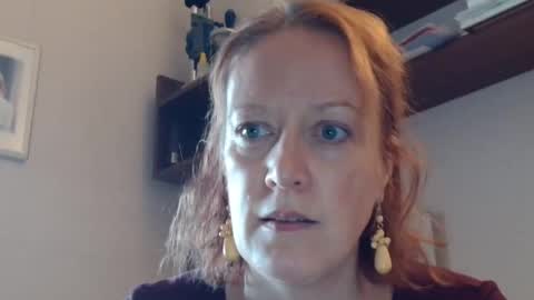 12ennie online show from October 1, 7:35 am