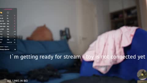 Marie online show from February 6, 7:07 pm