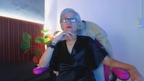 Miss Monserrate online show from February 9, 12:51 pm