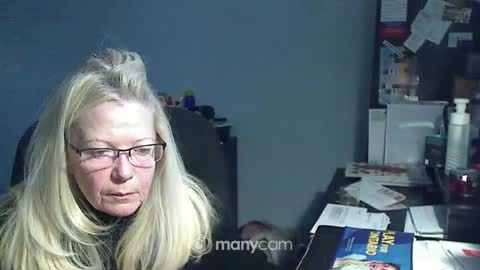 Susan online show from February 15, 10:20 pm