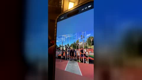 2hottiesforyou online show from January 15, 7:47 am