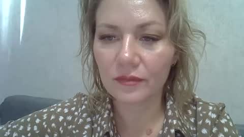 3susie online show from September 30, 8:42 am