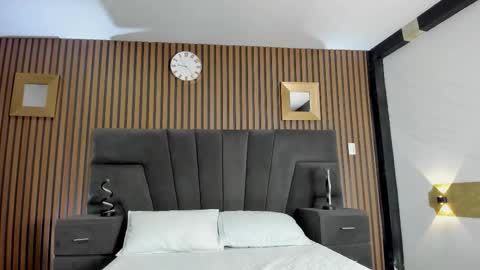 3X NAXAA online show from September 17, 12:25 pm