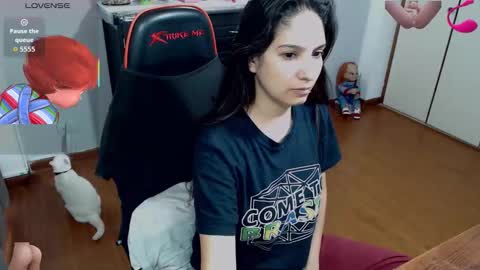 lucero online show from September 15, 6:59 pm