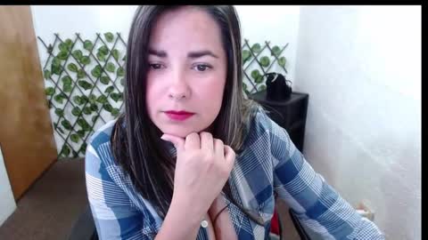 69 tania santos online show from February 24, 7:45 pm