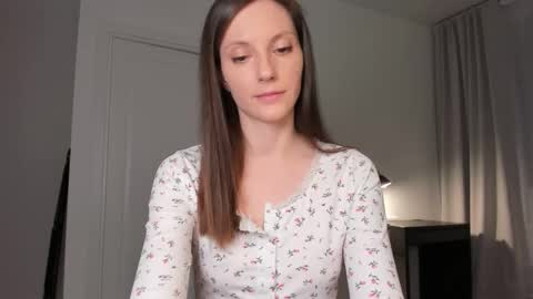 Anna online show from January 15, 8:15 pm