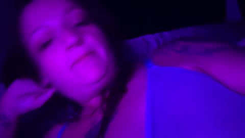 That girl online show from November 2, 11:02 am