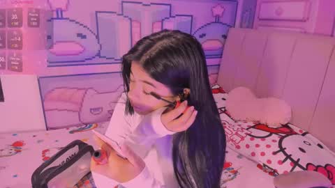 Snapshot of _18alice chatting on February 13, 11:28 am Alice  online show from February 13, 11:28 am