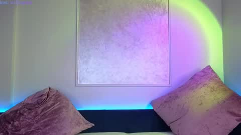 Willow online show from March 2, 5:44 am