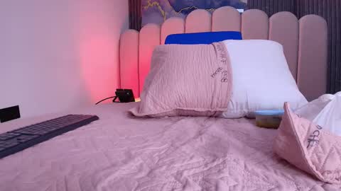  abby rouss online show from December 2, 3:08 am