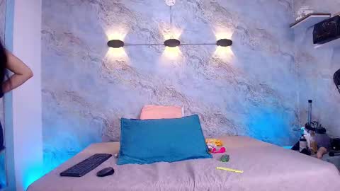 Snapshot of _abby_rouss chatting on October 19, 3:41 am abby rouss online show from October 19, 3:41 am