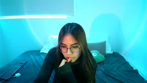 abby 3 online show from September 25, 6:39 pm