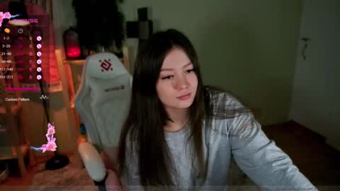 Emy and Alice online show from February 14, 3:11 am