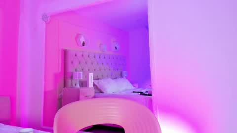 Agatha online show from December 29, 3:57 pm