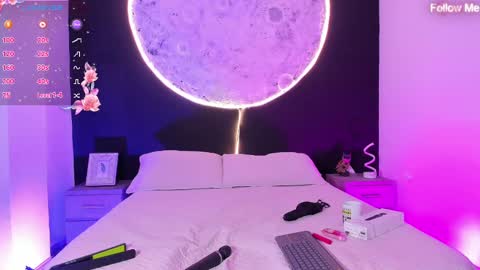 Agatha online show from January 22, 9:55 pm