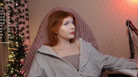 Snapshot of _aleksa chatting on December 18, 6:14 pm Alexa online show from December 18, 6:14 pm