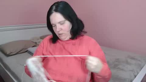 _alexandra_ray_ online show from November 16, 1:11 pm