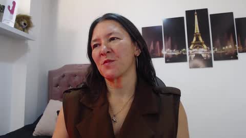 _alice_horny_ online show from March 2, 8:03 pm