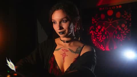 Alice Morrison Mistress Datura online show from September 14, 7:34 pm