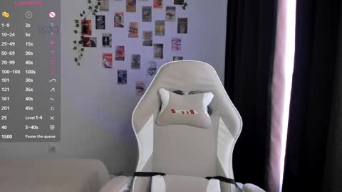 Snapshot of _alissaa_ chatting on March 4, 12:44 pm Alice online show from March 4, 12:44 pm