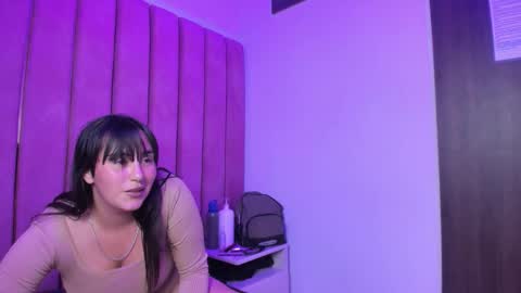 _alisson_sweet_ online show from November 27, 9:28 pm