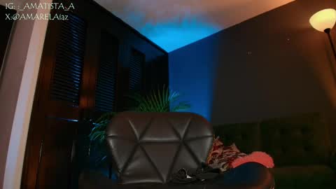 Ana  online show from March 28, 9:03 pm