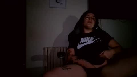 _ambar_xx online show from April 18, 12:24 am