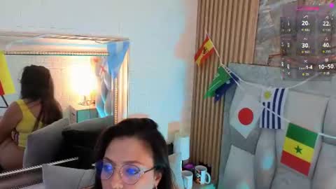 _andrealopez online show from June 18, 3:52 am