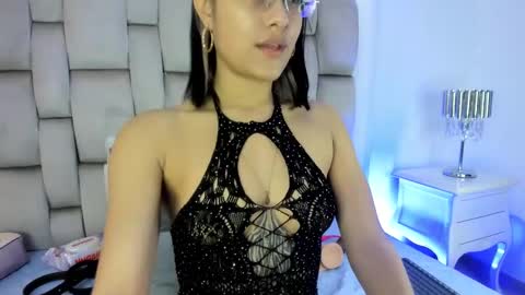 Angel Azul online show from March 7, 11:40 am