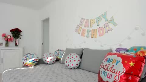 Anna online show from September 26, 1:42 pm