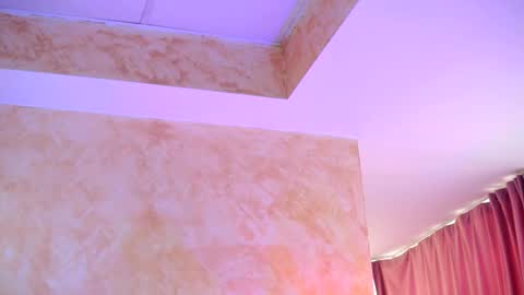 Arielle online show from September 11, 1:55 pm