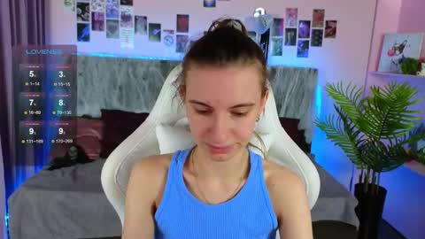 Snapshot of _ash_leyy_ chatting on October 24, 5:03 am _ash_leyy_ online show from October 24, 5:03 am