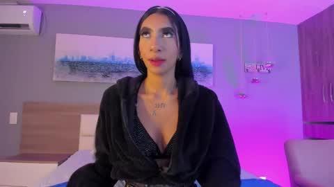 Ashly online show from October 13, 7:49 pm