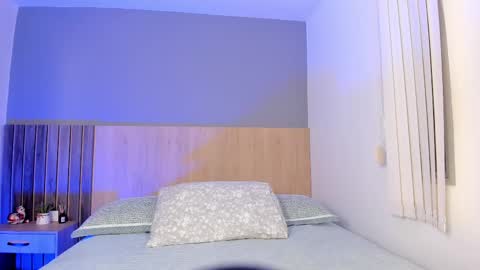 Ashly online show from September 14, 7:34 pm