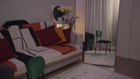 Snapshot of _blackbee_ chatting on January 29, 9:28 pm Lili online show from January 29, 9:28 pm