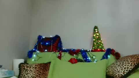 KHALEESI online show from January 2, 9:07 pm