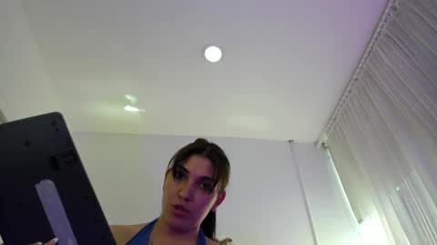 Brenda  online show from May 5, 7:50 pm