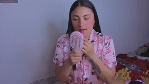Brenda  online show from August 7, 2:51 am