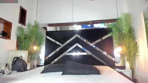 Candy online show from March 12, 6:00 pm