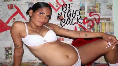 Caroline online show from February 28, 1:54 pm