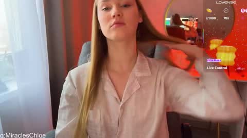 _chloe_miller_ online show from March 10, 1:15 pm