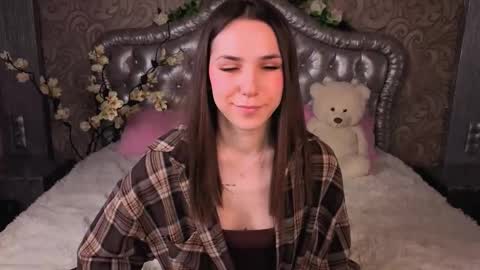 Cindy . online show from February 13, 6:15 am