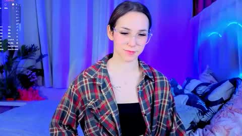 Cindy . online show from November 22, 6:16 am