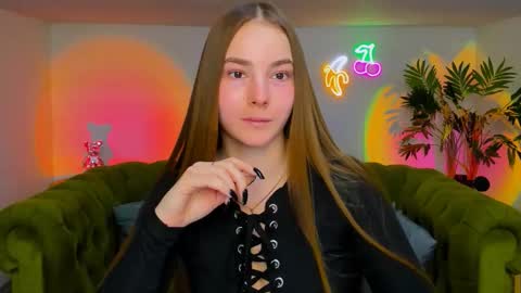 Erika online show from November 21, 12:51 pm