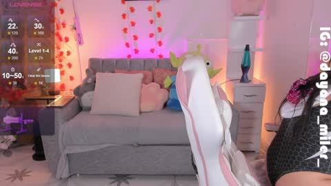 IG Dayana miler online show from December 19, 11:35 pm