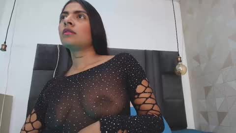 Dione online show from October 2, 7:19 pm