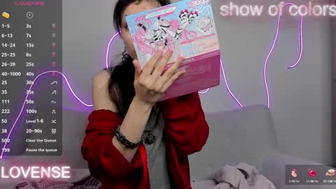 _emily__strike_ online show from January 31, 9:37 am